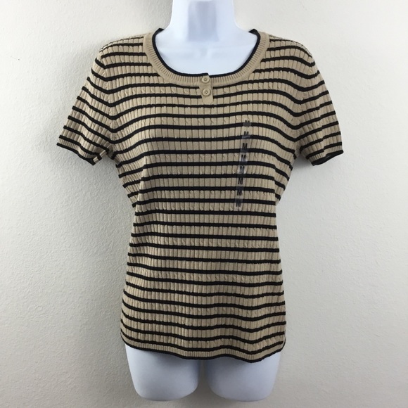 croft & barrow Tops - NWT CROFT & BARROW CABLE KNIT HENLEY TOP